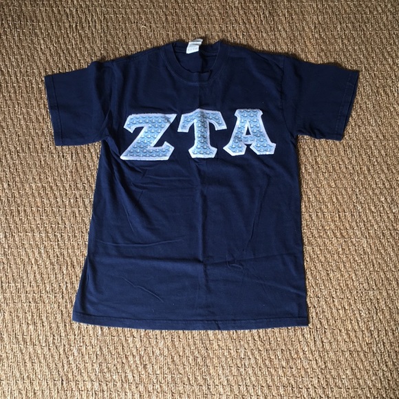 Tops - Zeta tau alpha ZTA vineyard vines shirt size small nautical sailboats